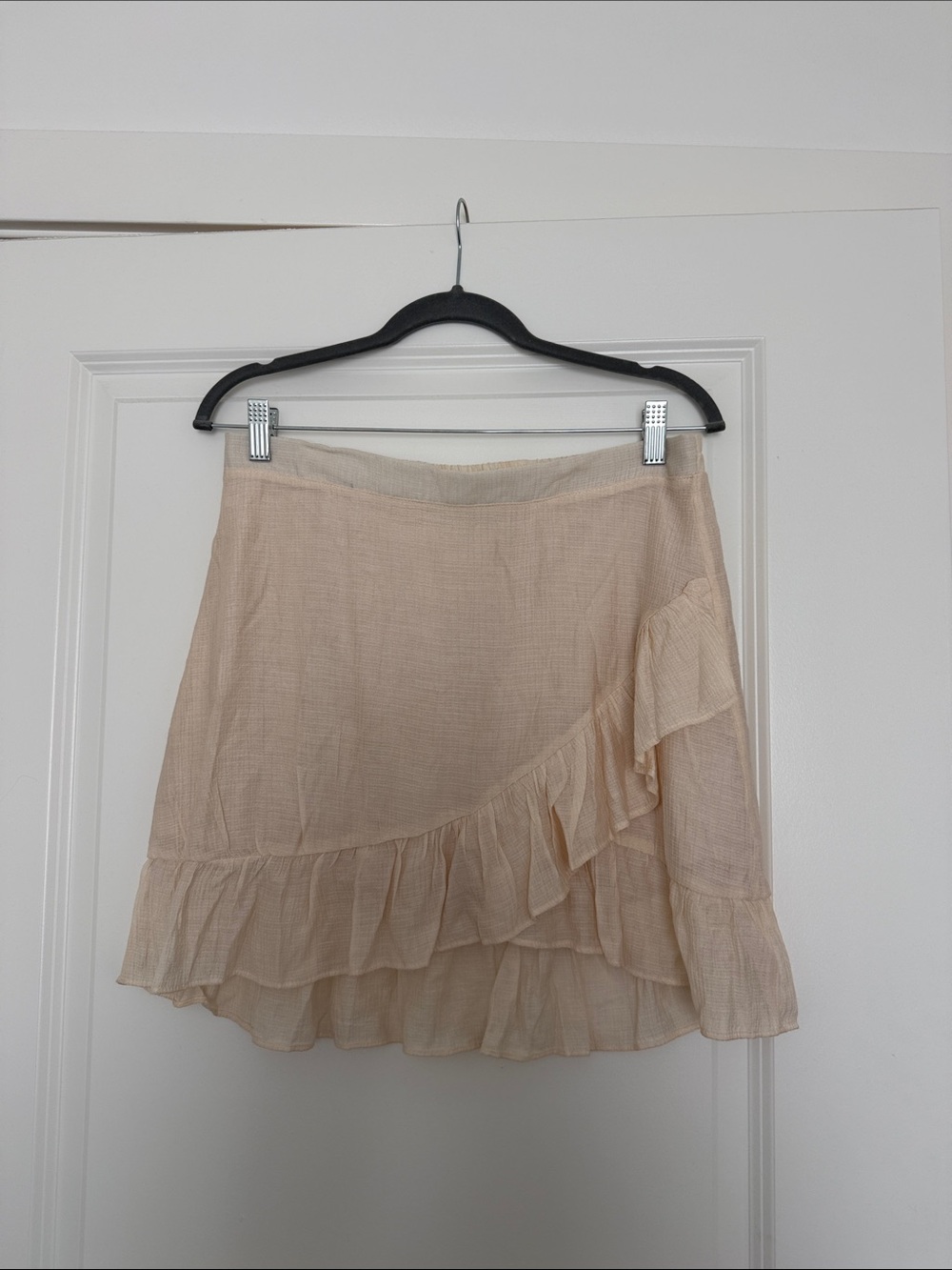 Adika Cream Ruffled Mini Skirt